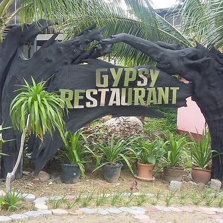 Gypsy Bungalow Phi Phi Don Exterior photo